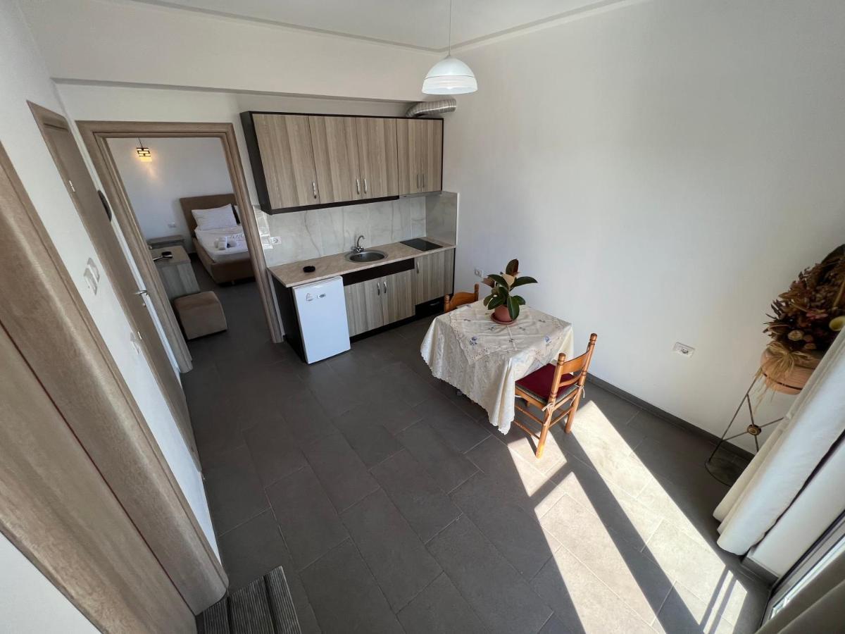 Hotel Irini Sarandë Eksteriør bilde