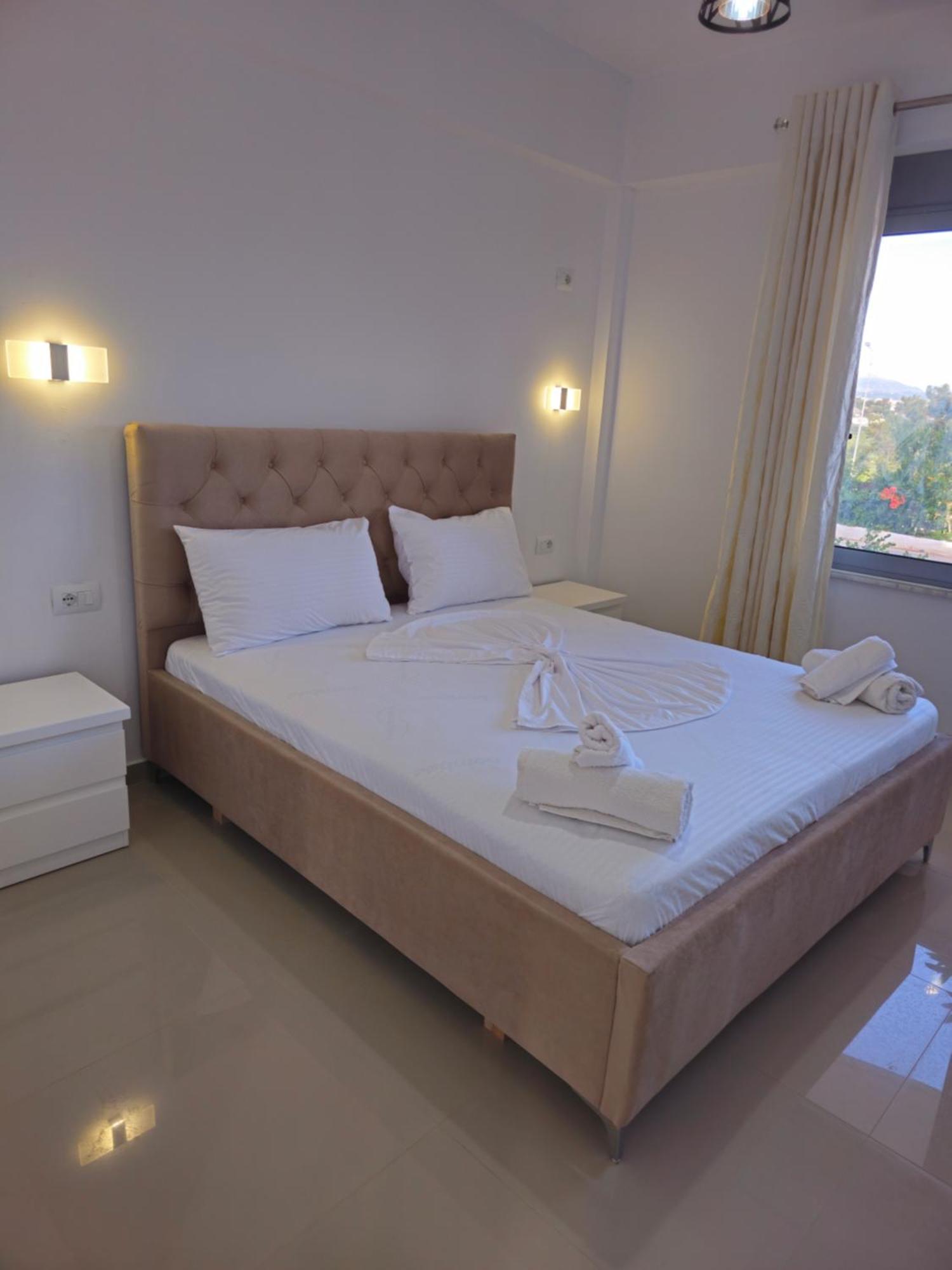 Hotel Irini Sarandë Eksteriør bilde