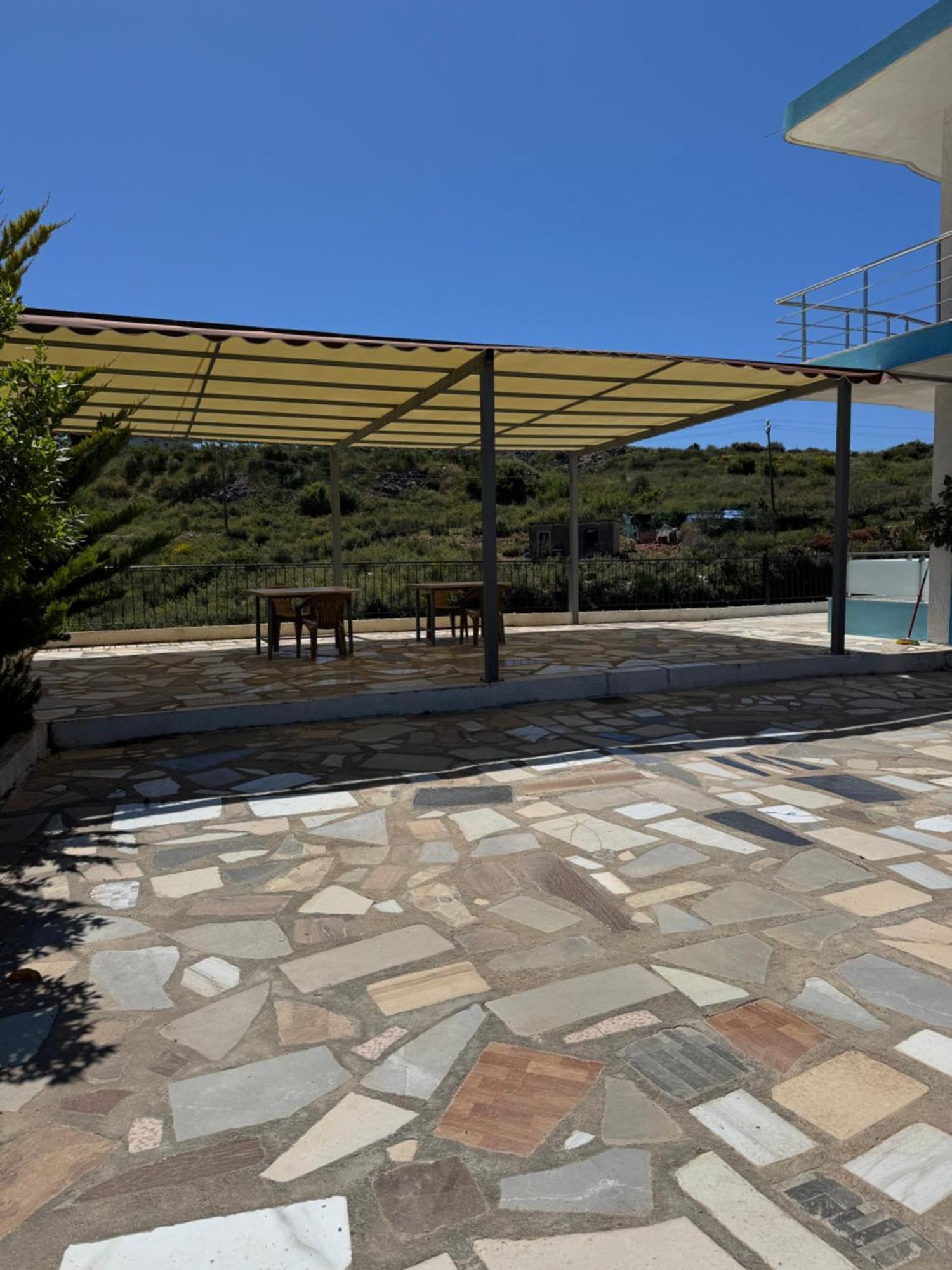 Hotel Irini Sarandë Eksteriør bilde