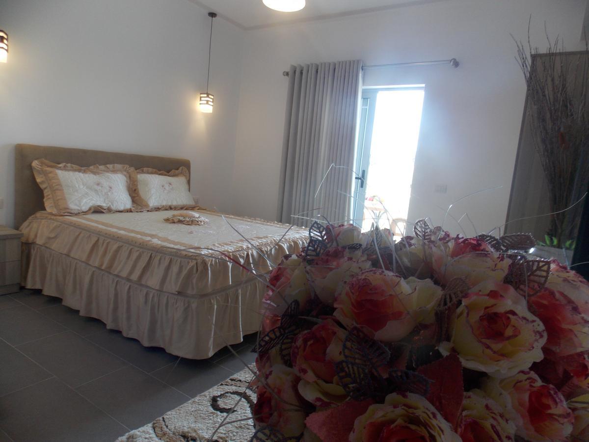 Hotel Irini Sarandë Eksteriør bilde