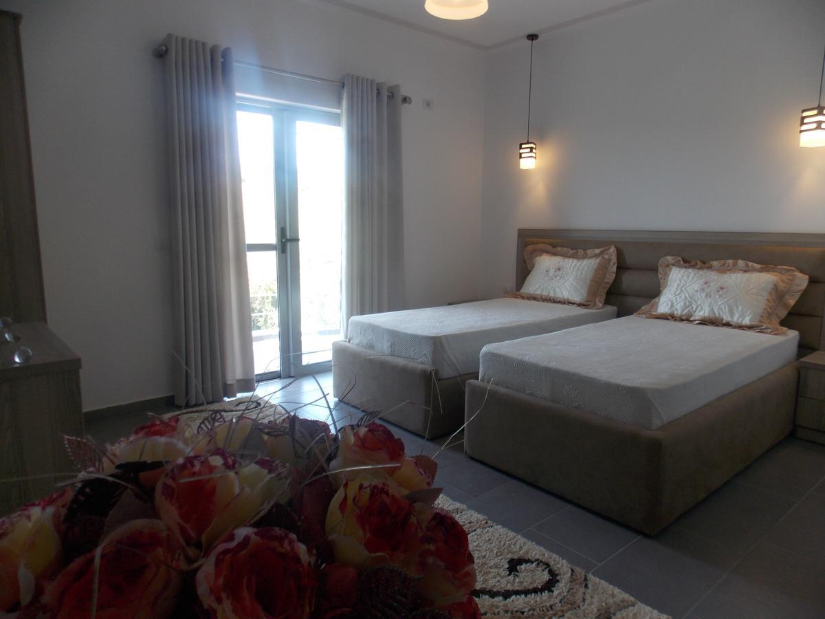 Hotel Irini Sarandë Eksteriør bilde